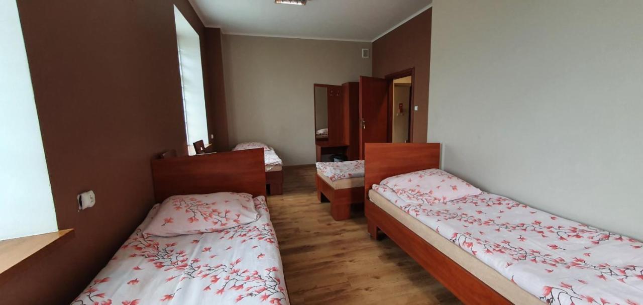 Noclegi Tyczyn Buitenkant foto